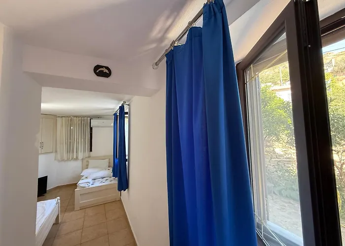 Lumière Bleu * Saranda